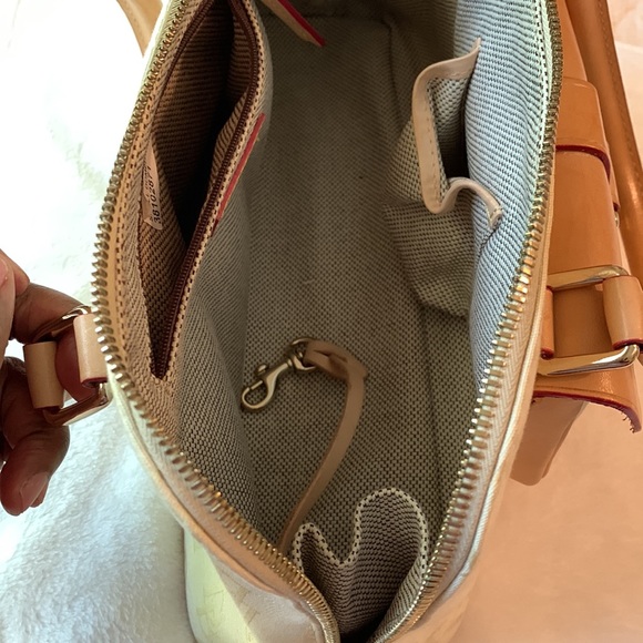 DOONEY & BOURKE SMALL DOMED POCKET SATCHEL - Picture 9 of 16